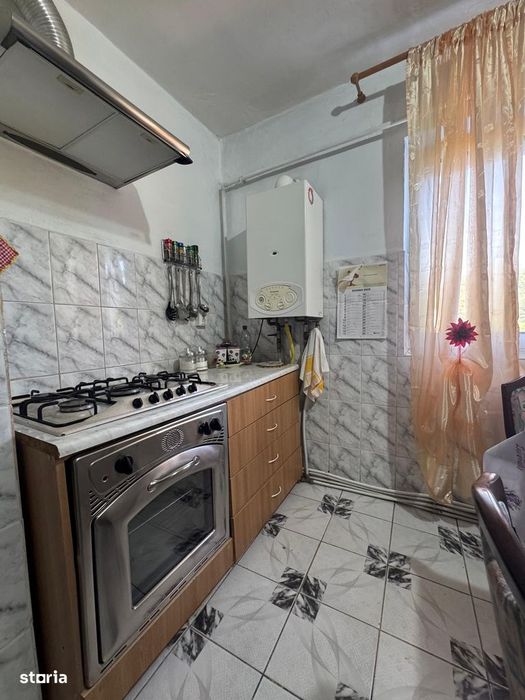 Apartament cu 3 camere Cartier Mal