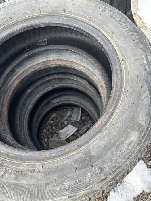 Продам покрышки