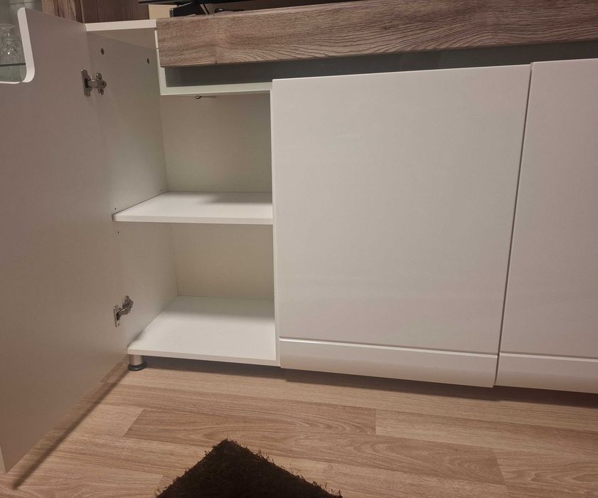 Обзавеждане за хол.