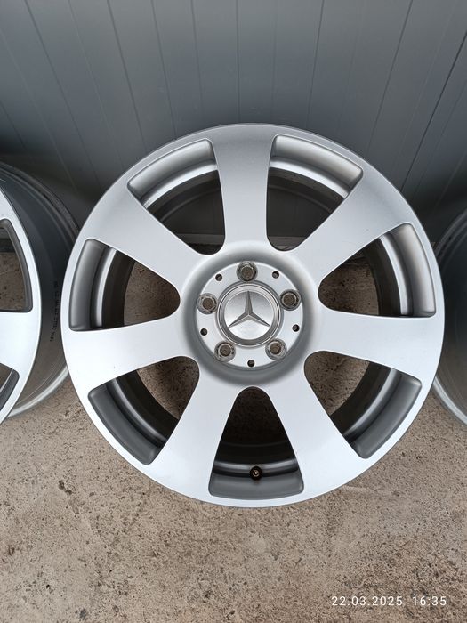 17/5/112-МЕРЦЕДЕС Ц класа W 204,W 205-нов внос-перфектни