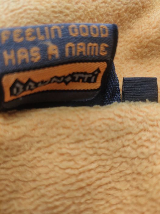 Зимно яке - топло и модерно.