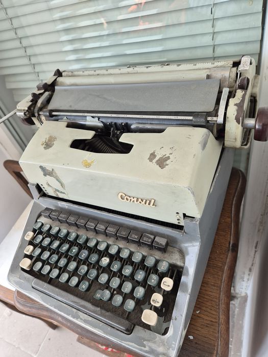 Vand masina de scris Consul