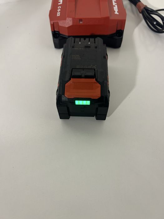 Hilti Nuron acumulator 5ah si incarcator rapid C6