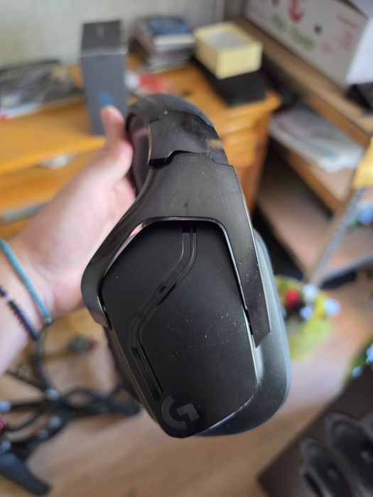 Слушалки Logitech g935