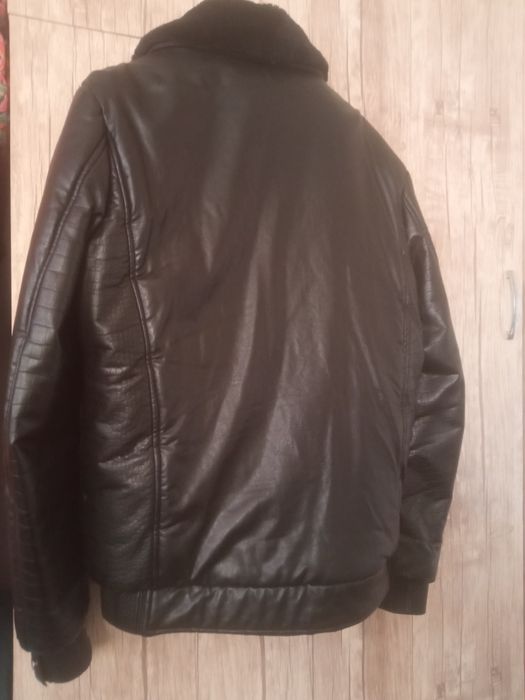 Мужская кожаная куртка