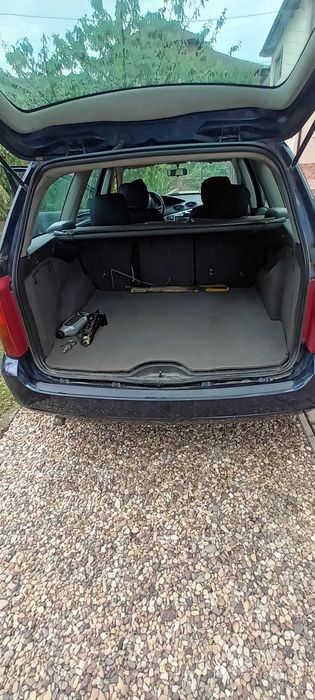 Vand autoturism focus 1,8 an 2000