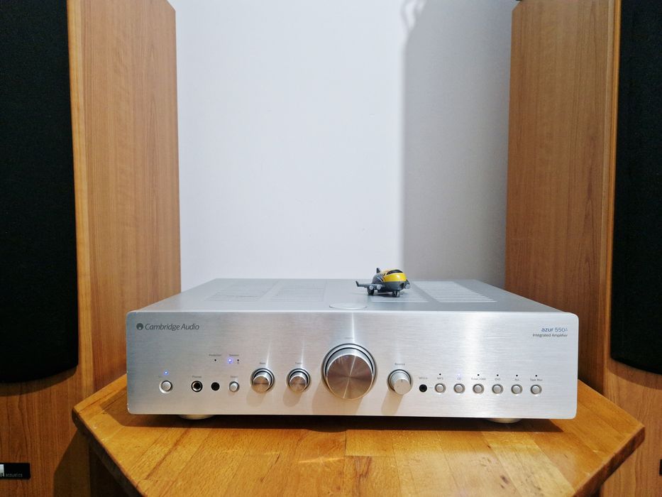 CAMBRIDGE AUDIO AZUR 550A - Amplificator stereo