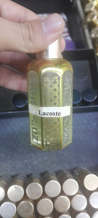 Yevropada kelgan atir yogʻlari  optimga va gramga sotiladi