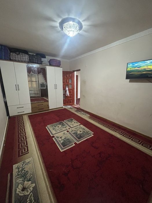 Dehqon bozori yonida 3xonali kv sotiladi