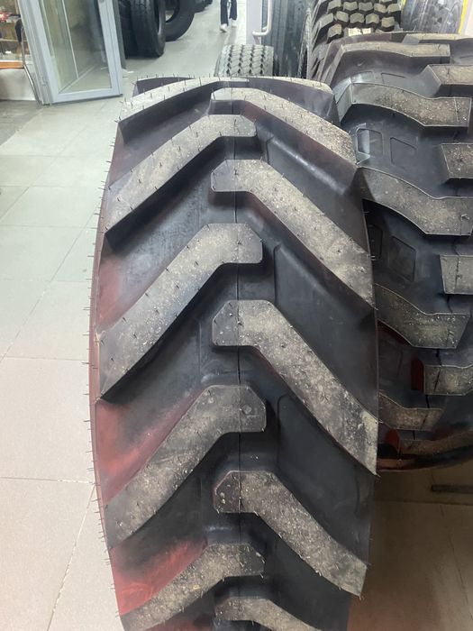 Шины для спец техники!!!