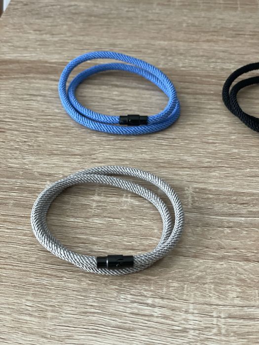 Гривни с преплитане