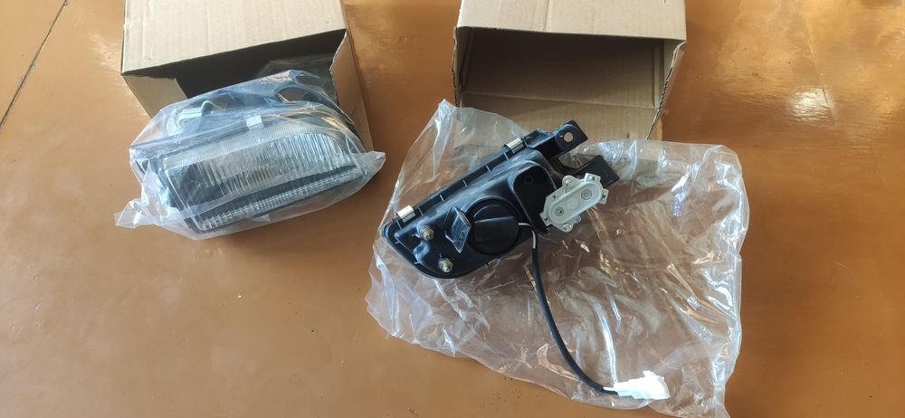 Противотуманки на Мерседес