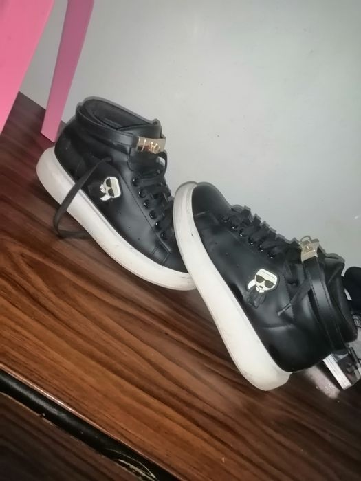 Adidași Karl mărimea 41.