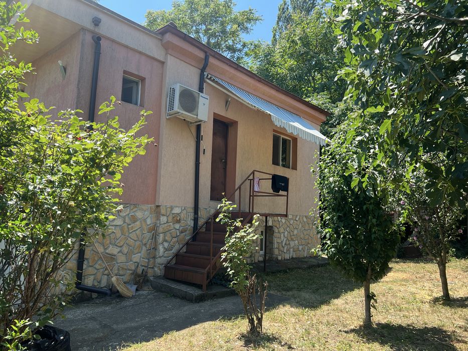 Къща в с.Варвара