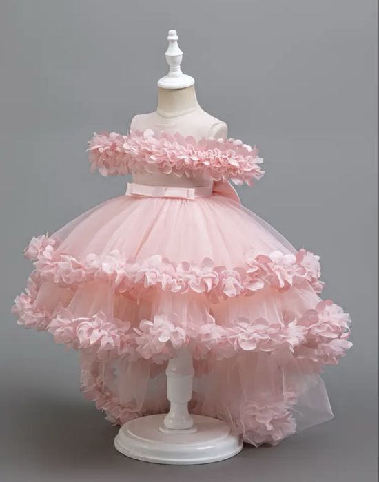 Прокат детских вечерних платьев