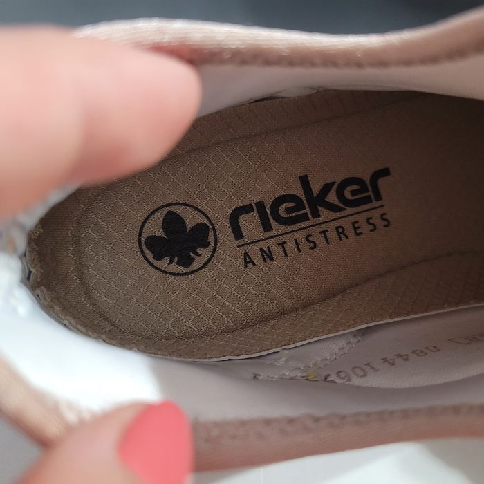Sneakersi Rieker Antistress marimea 38