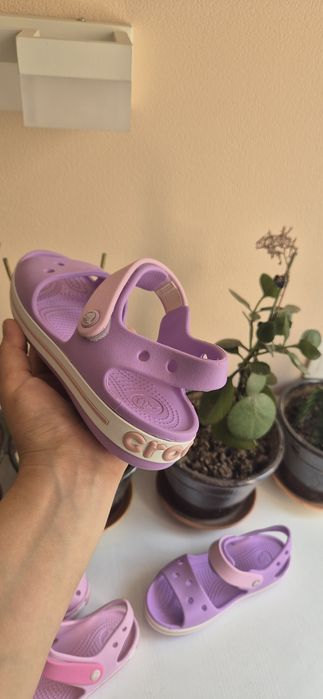 CROCS сандалии для девочки