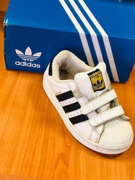 Adidasi Superstar-marimea 28-29,inter18,5cm,piele,ca Geox,Salomon