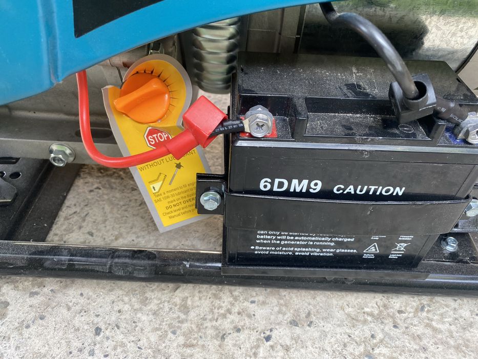 продаю генератор