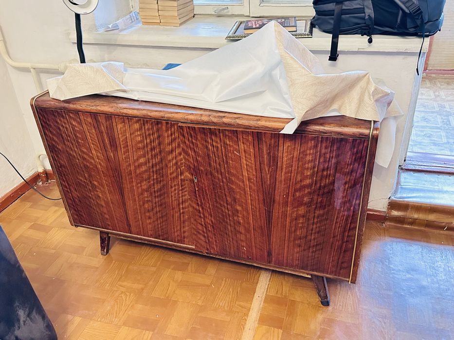 Советская мебель из дерева
