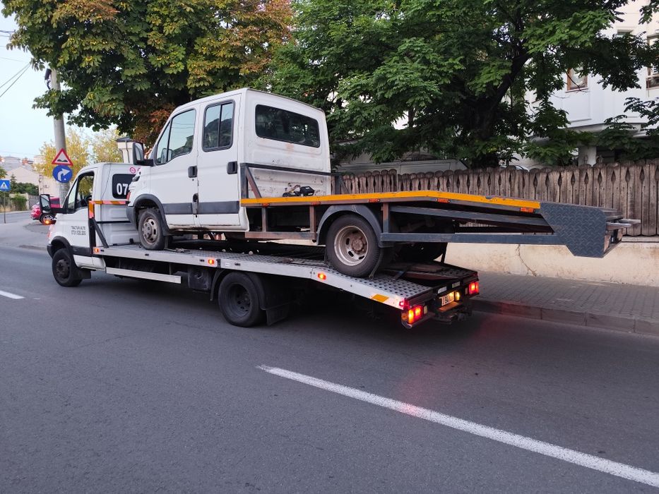 Autoplatforma Iveco 65C15