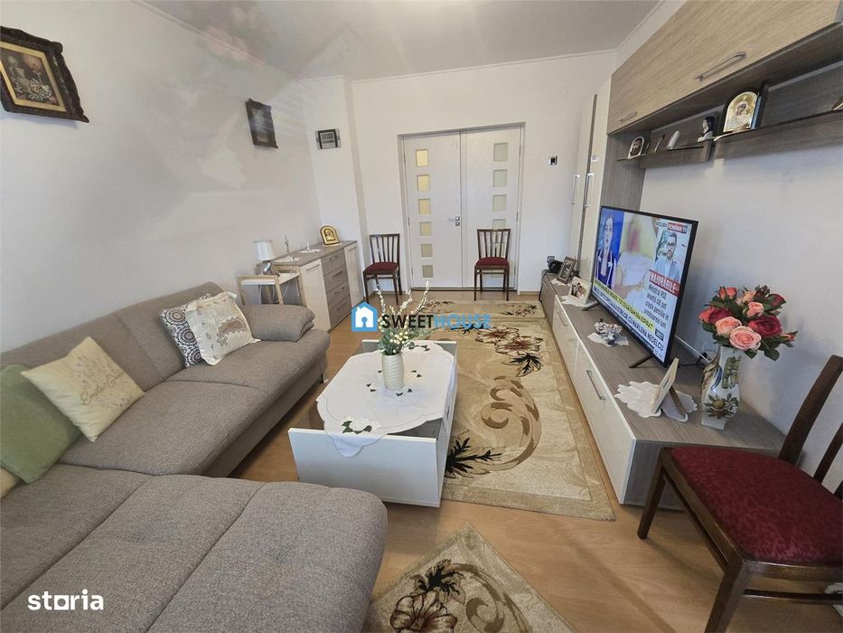 Apartament trei camere decomandat et 1 Centru Fagaras