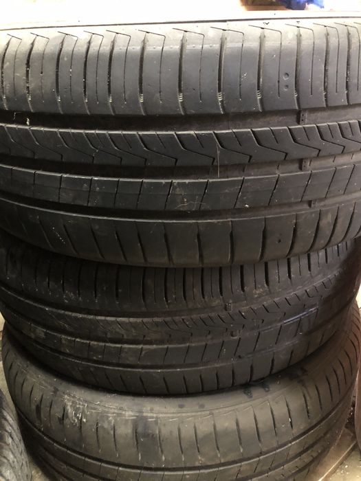 Продаю шины от hyunday elantra . 205/55R16 .