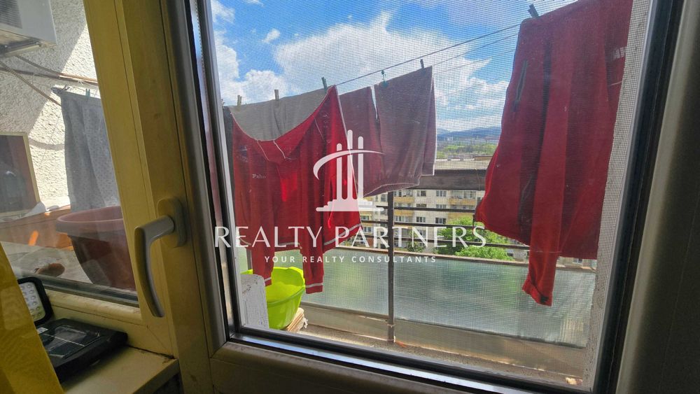 Продава се Двустаен апартамент в Перник, Изток - 70 кв.м за 1100 €/кв.м - Снимка #6