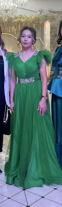 Вечернее платье.