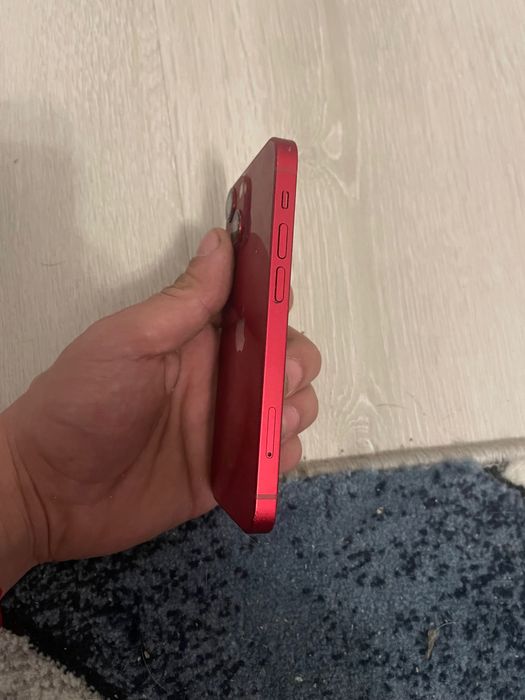 Schimb iPhone 13 mini și iPhone 12