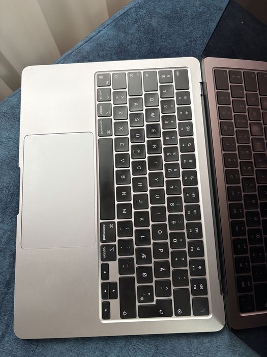 MacBook Air M2 2022