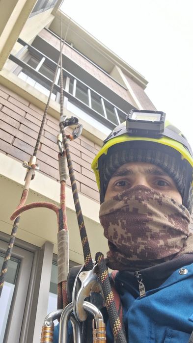 Альпинисты высотные работы