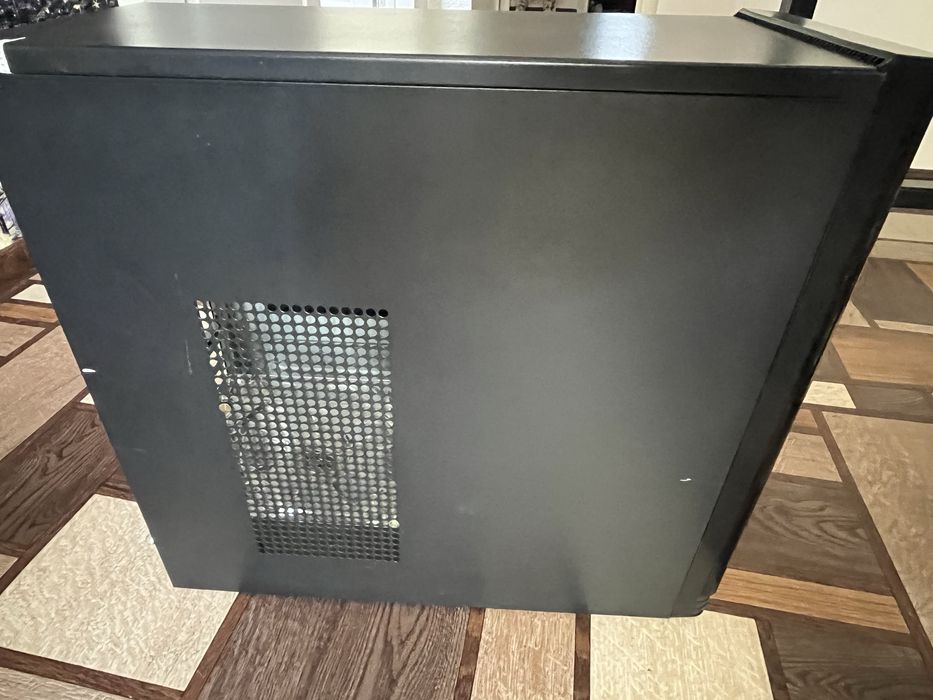 Продам корпус для компьютера