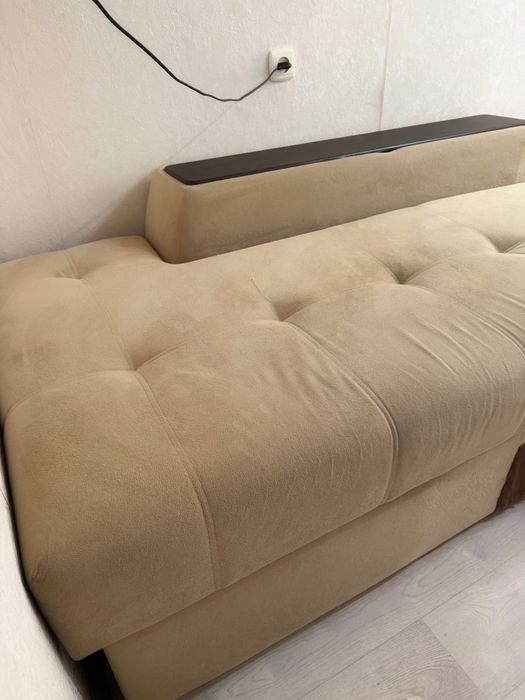 Диван-кровать с ящиком для хранения