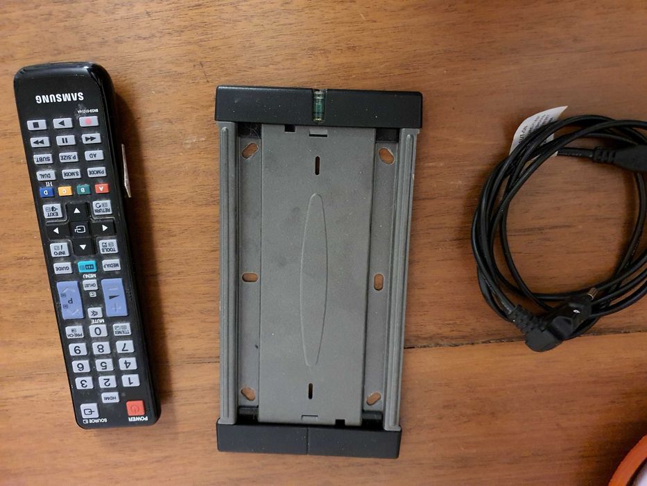 Телевизор 21 инча  Samsung