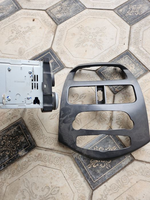 Спарк магнитофон + рамка