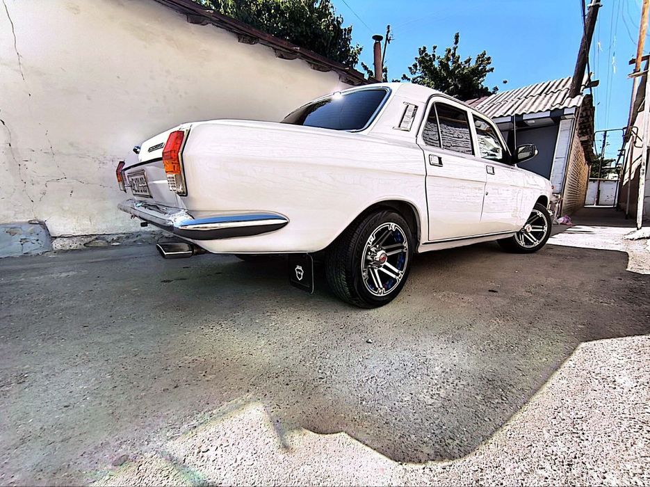 Sotaman Volga Gaz 2410