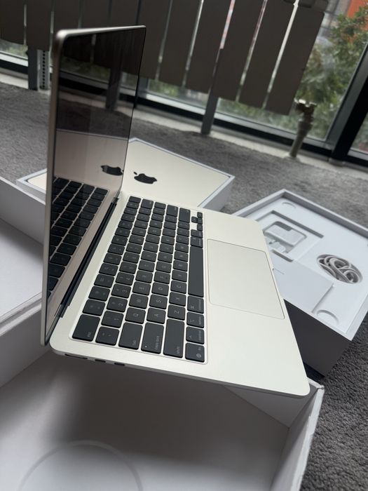 MacBook Air M4 13″ (2025), 16/256 GB