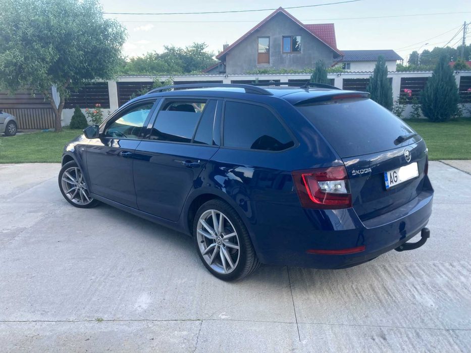 SKODA Octavia 2017 — imagine 3