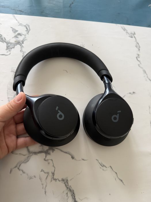 Наушники Soundcore Space One черный.