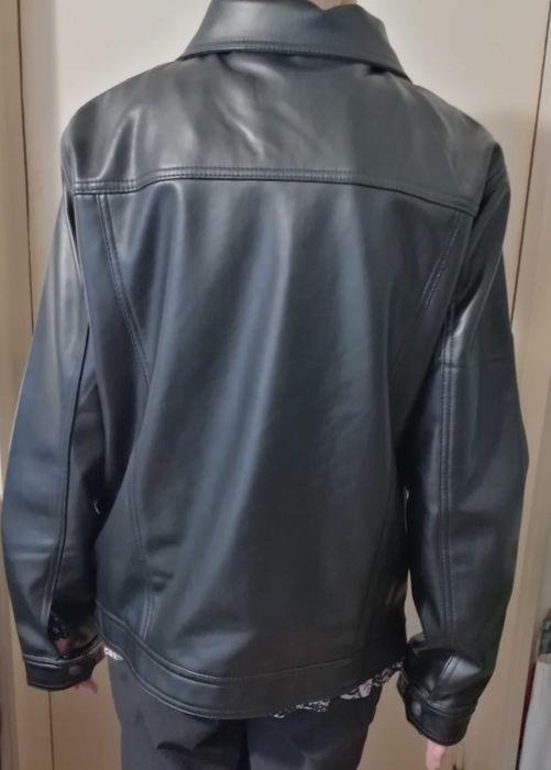 REDUS 600.Geaca piele ecologica EMPORIO ARMANI, marimea L, pt barbati