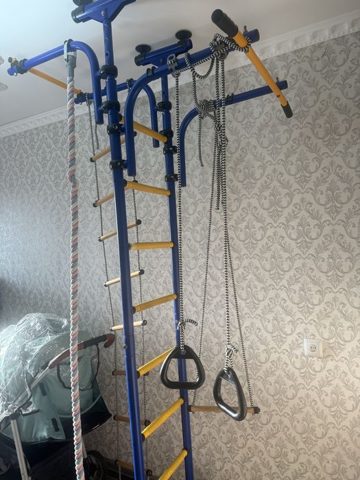 шведская стенка