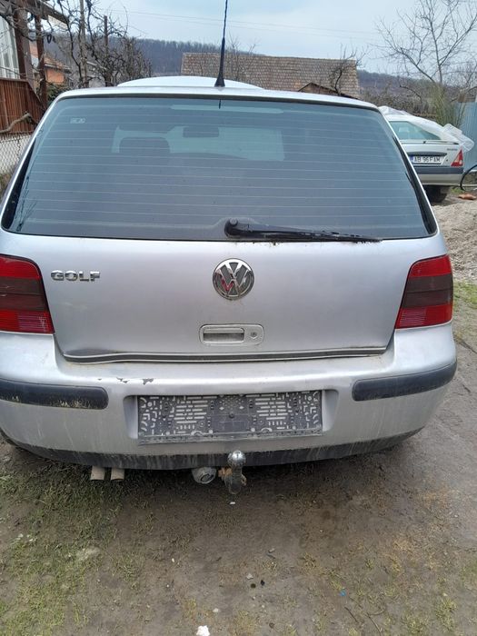 Volkswagen golf 4   2005