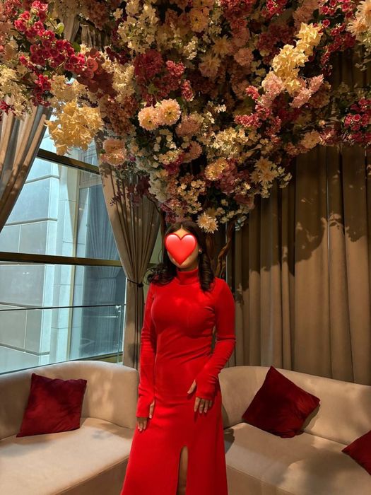 Платя вечерный нарядный