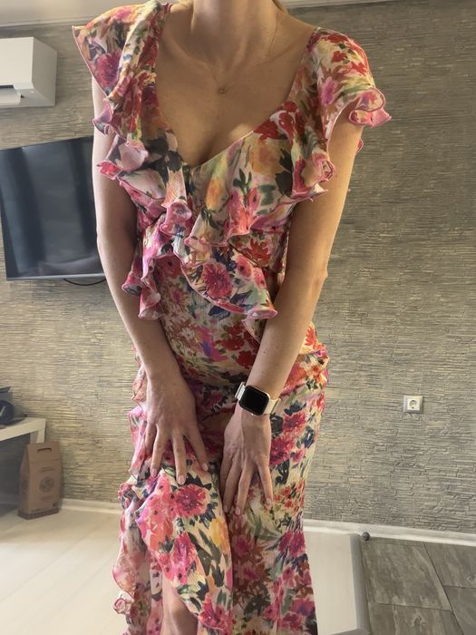 Страхотни рокли Zara