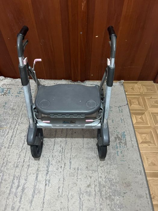 Ходунок для взрослых