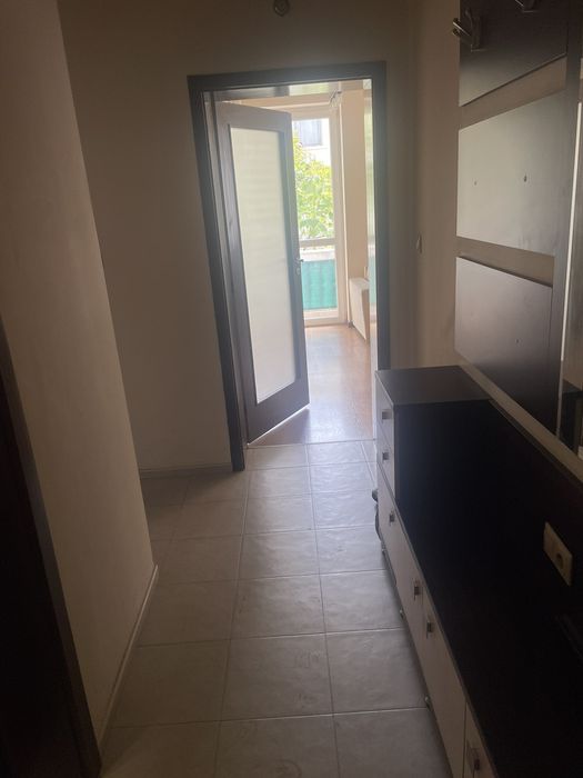 Дава се под наем Двустаен апартамент в Враца, Център - 75 кв.м за 357 € - Снимка #5