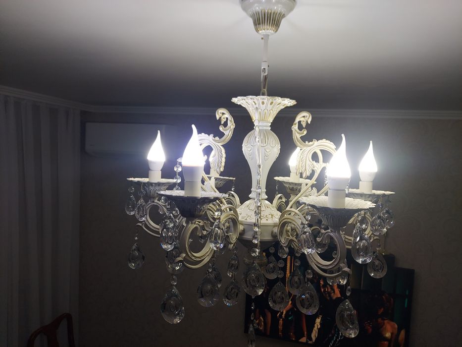 Люстра 6 рожковая