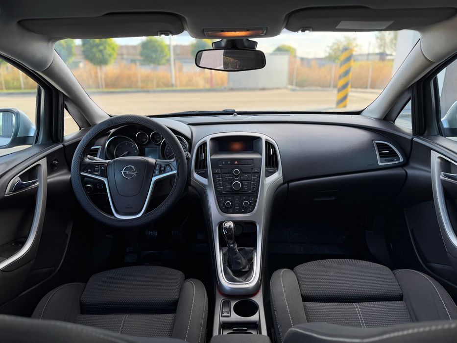 OPEL Astra 2010 — imagine 4
