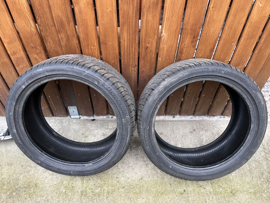 2 anvelope Bridgestone 245/40/19